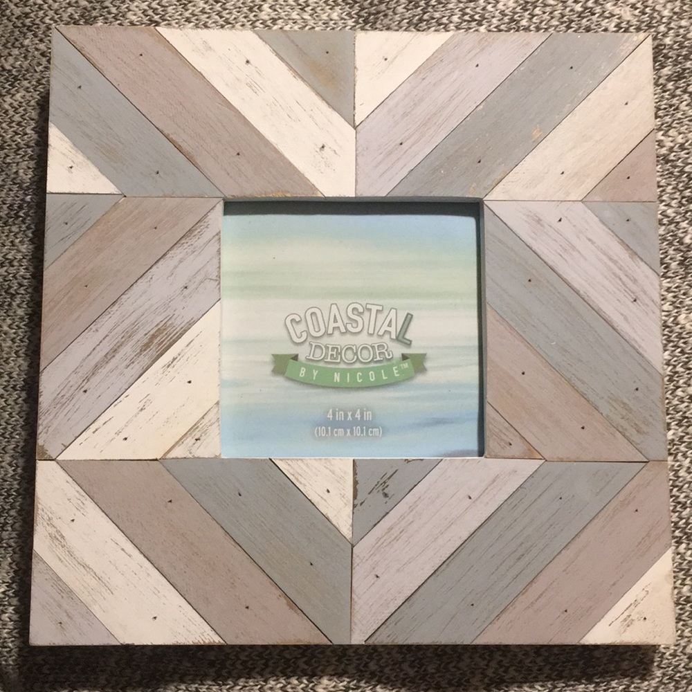 New 4x4 Coastal Decor Frame